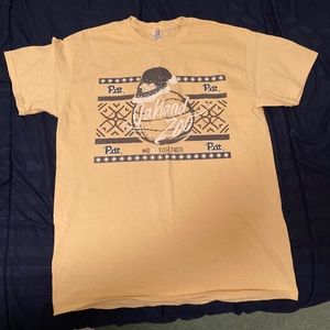 Pitt Panthers Oakland Zoo Christmas T-Shirt